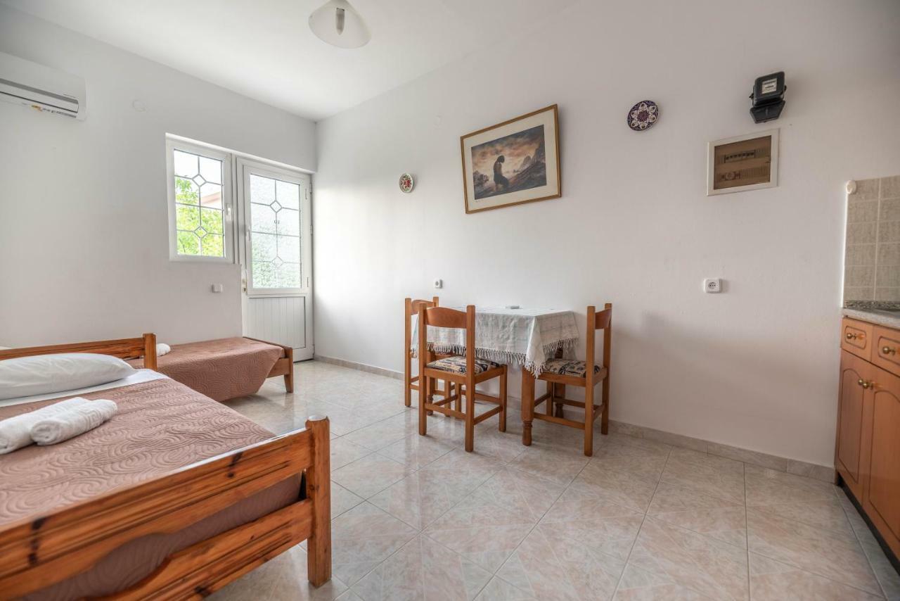 Hotel Ikaros Archangelos  Bagian luar foto