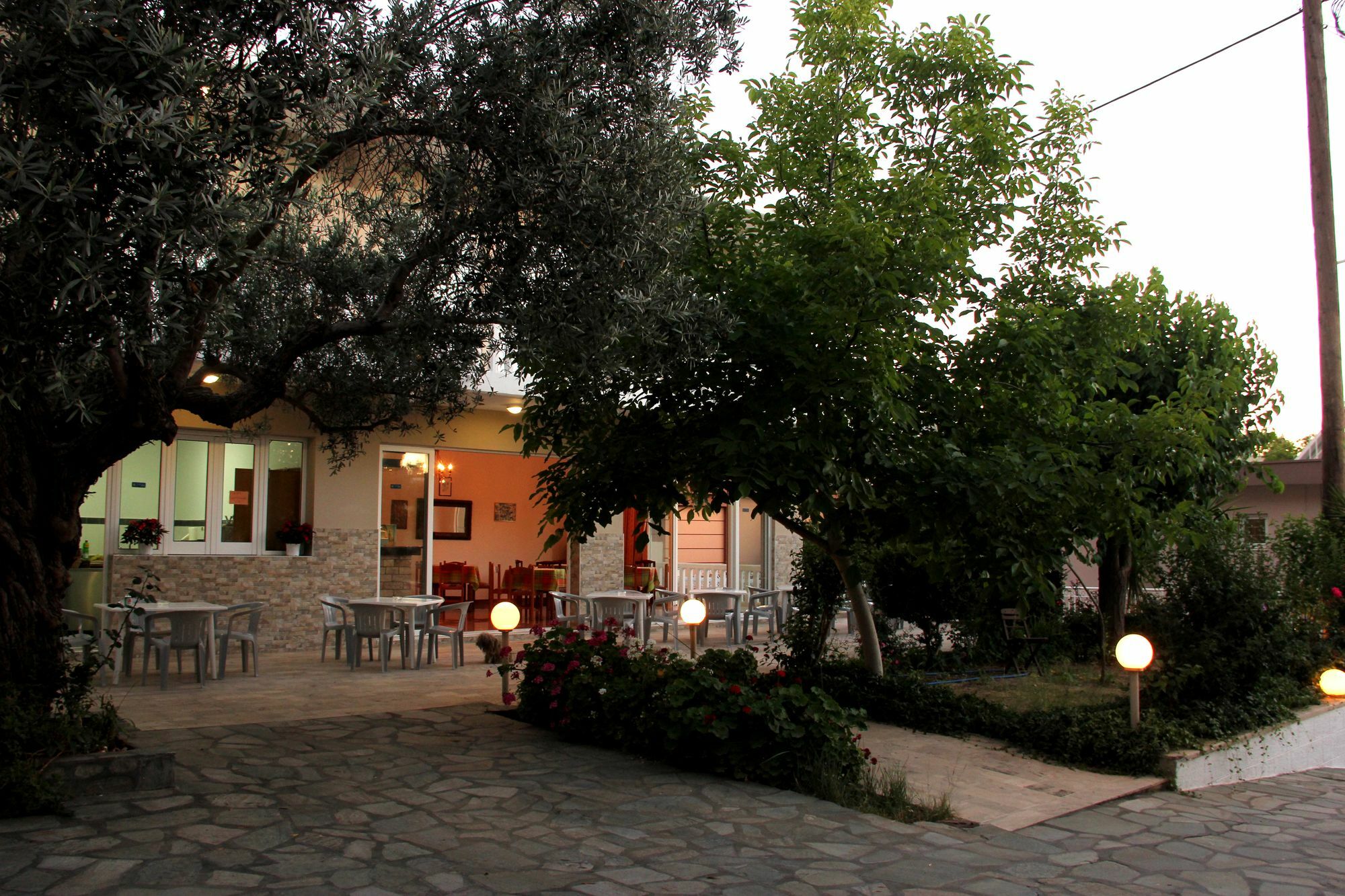 Hotel Ikaros Archangelos  Bagian luar foto